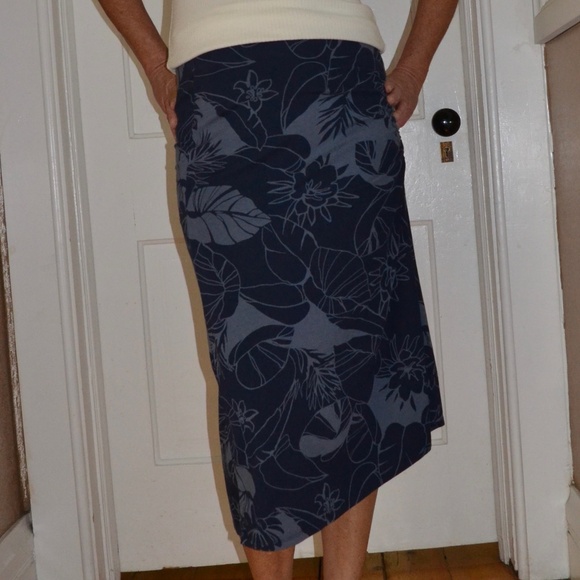 Patagonia Flowery Skirt - Picture 1 of 4